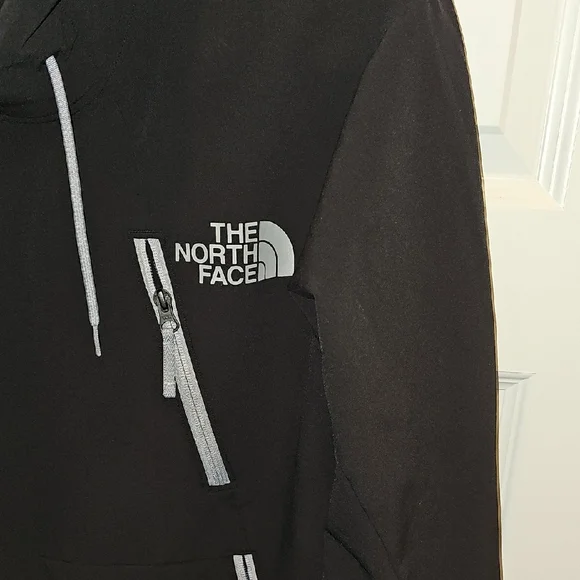 The North Face Tekno Hoodie (M) - Picture 3 of 9